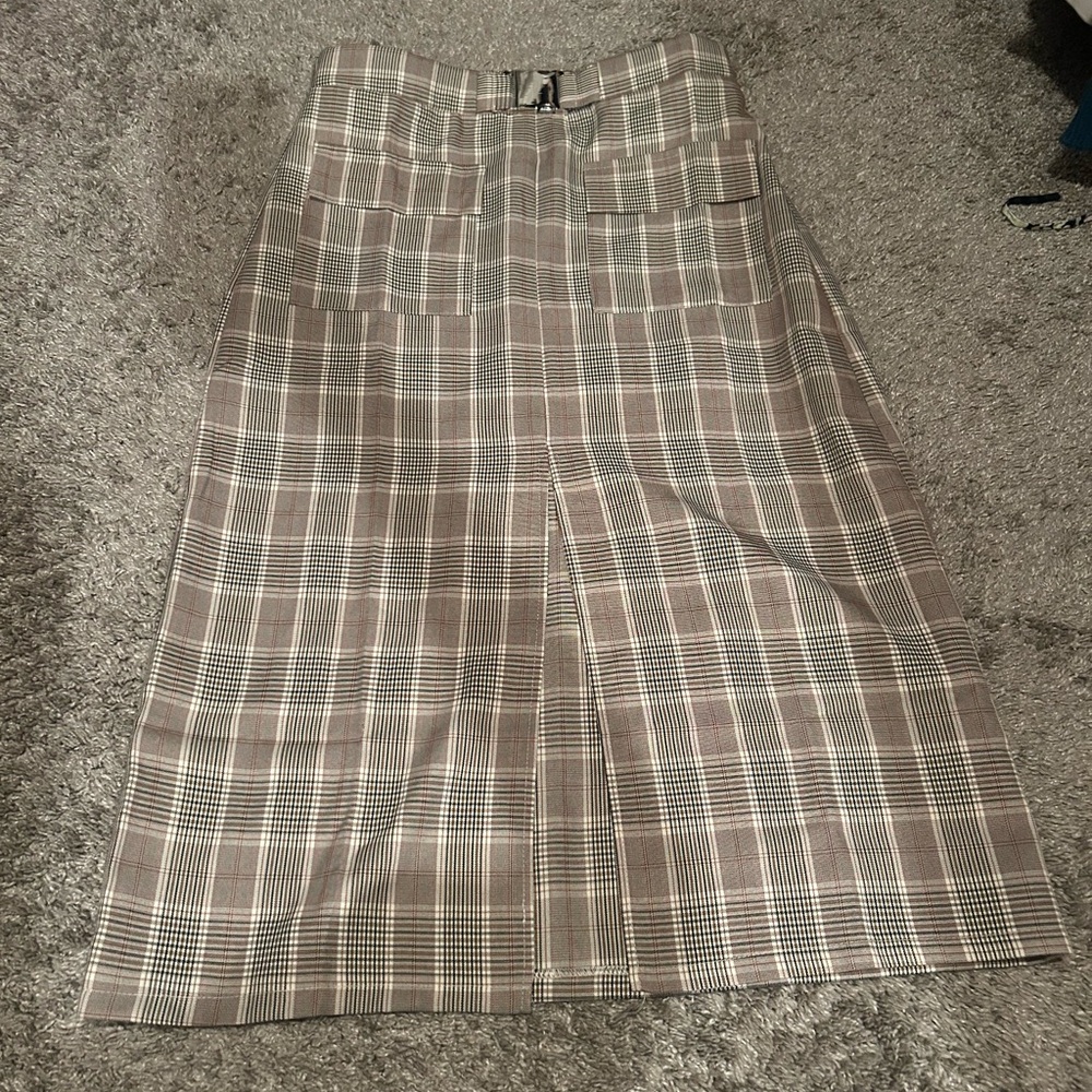 Plaid Midi Skirt in Gray